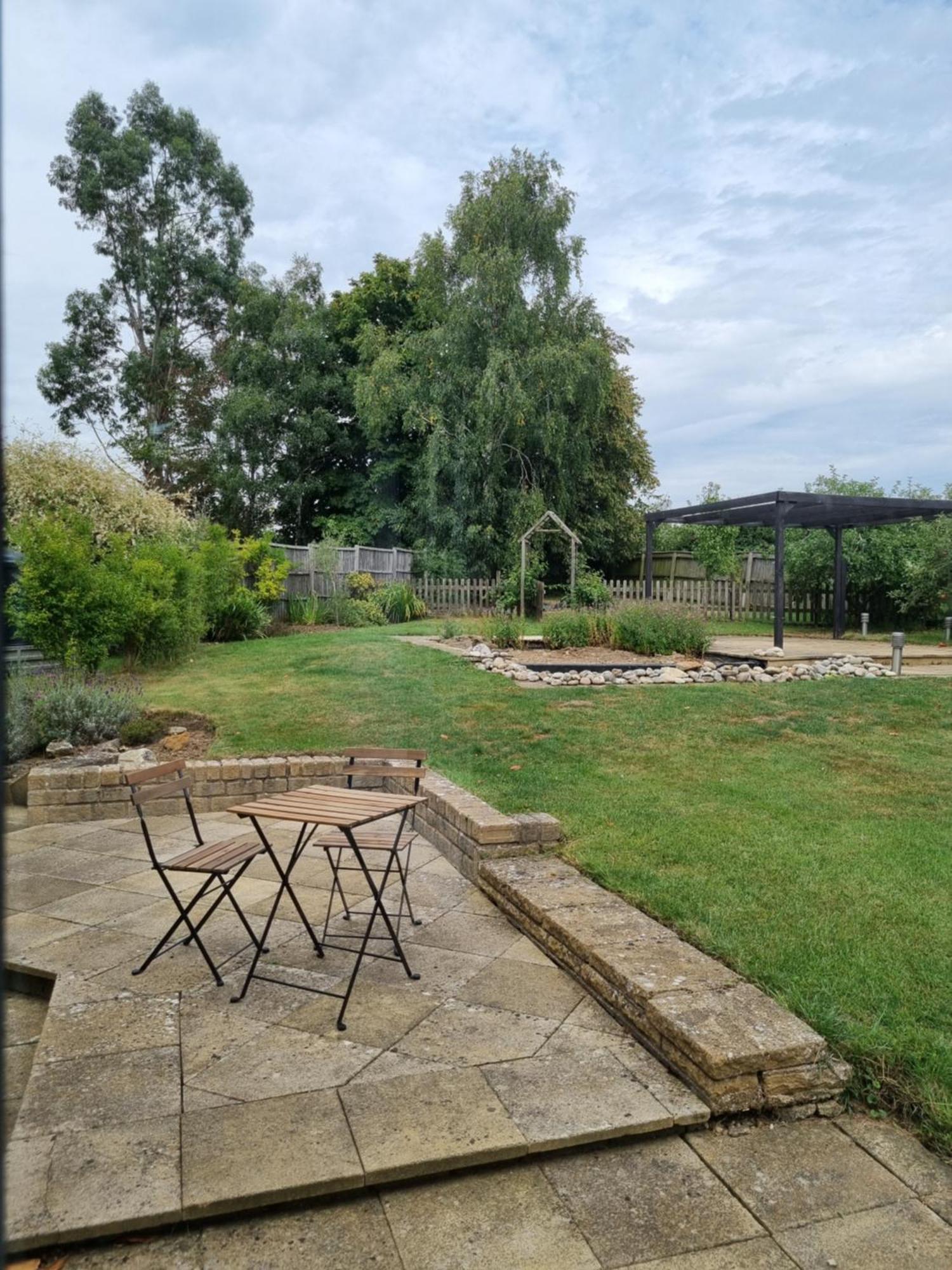 A Quiet Gem Just Outside Oundle Appartement Buitenkant foto